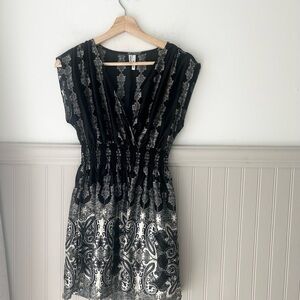 Y2K Studio Y Black and White Paisley Mini Dress Size Small